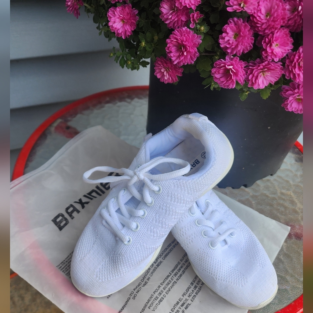 Youth Cheer/Dance Sneakers